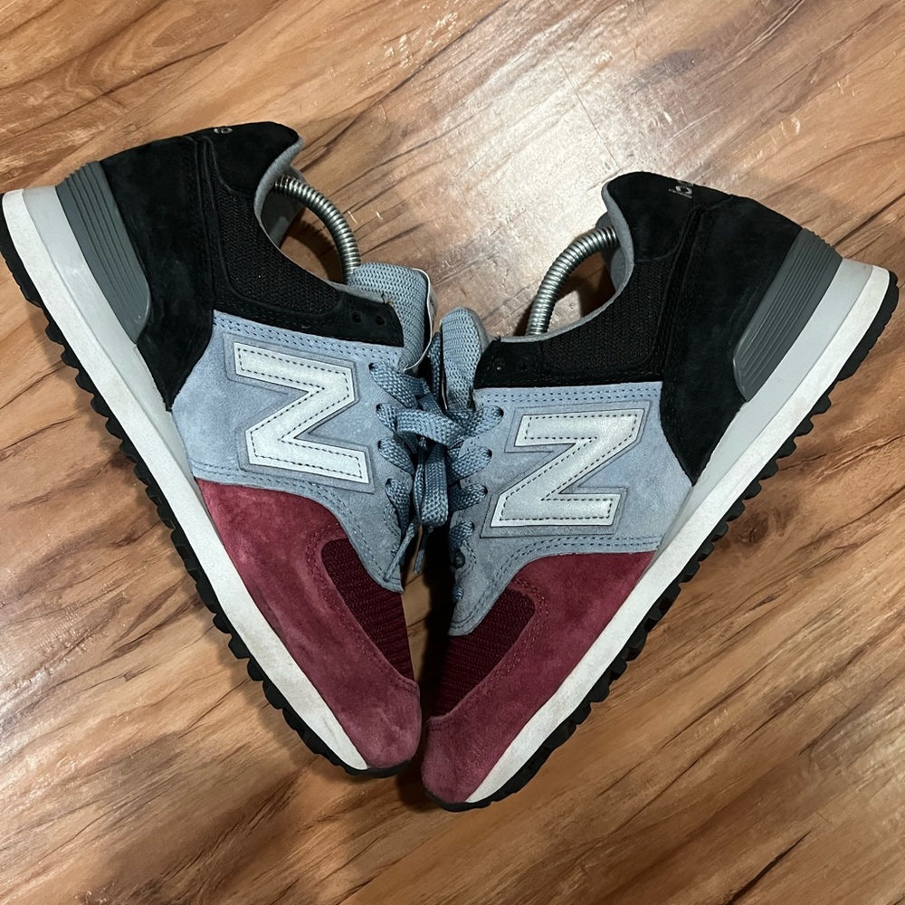 New Balance - Picture 8 of 8
